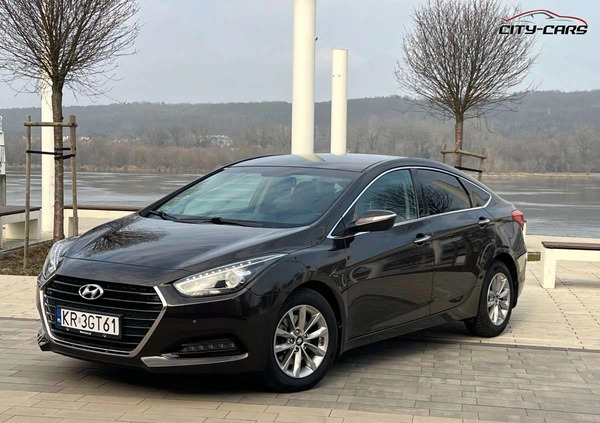 Hyundai i40 cena 57900 przebieg: 115000, rok produkcji 2018 z Stronie Śląskie małe 781